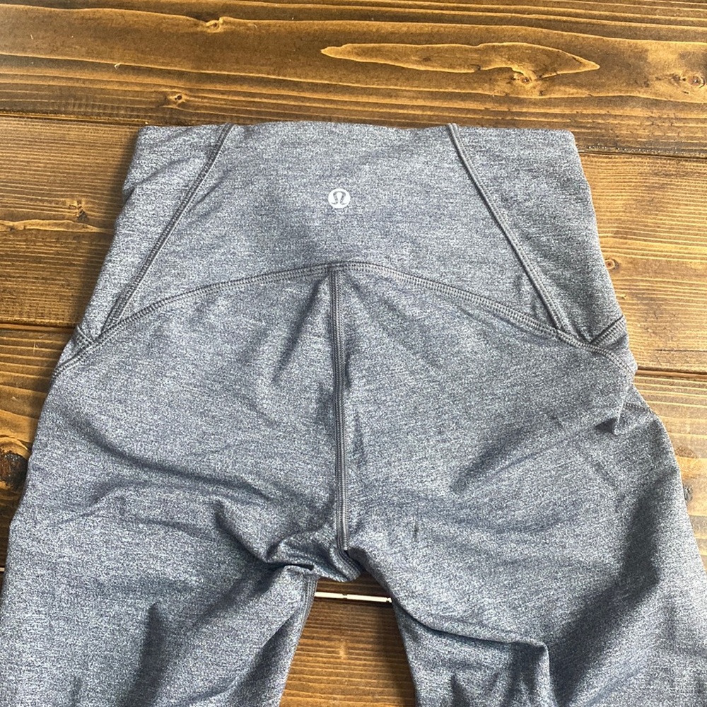 Grey lululemon 3/4 length leggings